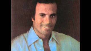 Julio Iglesias   Emociones (1978)   Voy A Perder La Cabeza Por Tu Amor.wmv