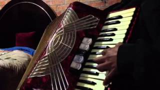 Besitos de mujer ( PESADO )