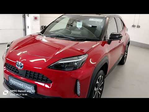 Toyota Yaris Cross 232 LUNA SPORT LOW KMS - Image 2