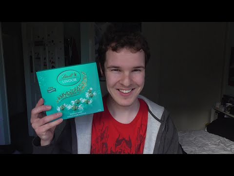 Lindt Chocolate Coconut review- SNACK ATTACK!
