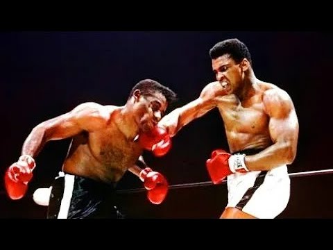 Muhammad Ali vs Floyd Patterson 1 || HIGHLIGHTS