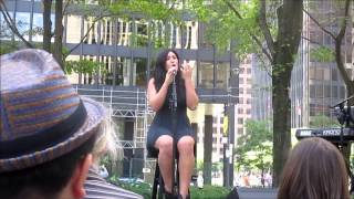 Alyssa Reid : “Let It All Go” Toronto 2014