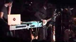 Menomena - Live in Chicago '07 - Wet And Rusting