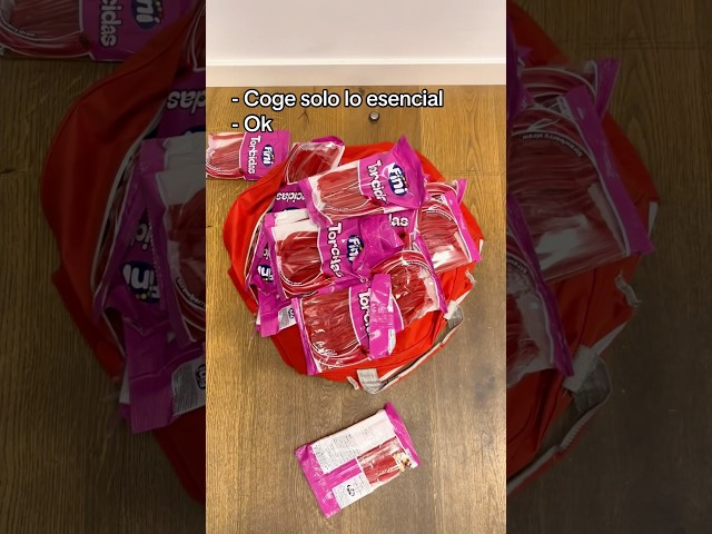 Vídeo relacionado con Fini - Golosina Tubes Creamy | Regaliz Bolsa 80 gr | Chuche Sabor Mango and Cream