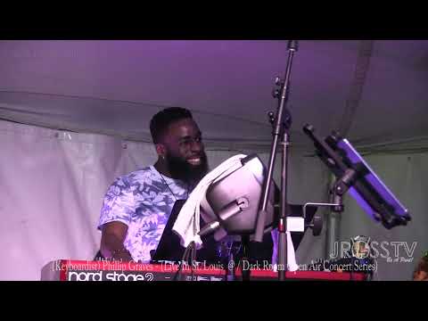 James Ross @ (Keyboardist) Phillip dr. philgood Graves - "Solo" - www.Jross-tv.com (St. Louis)