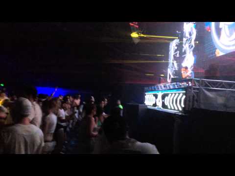 Dustin Zahn vs. Marco V - Stranger To Godd (Menno de Jong Mashup) - Part 1