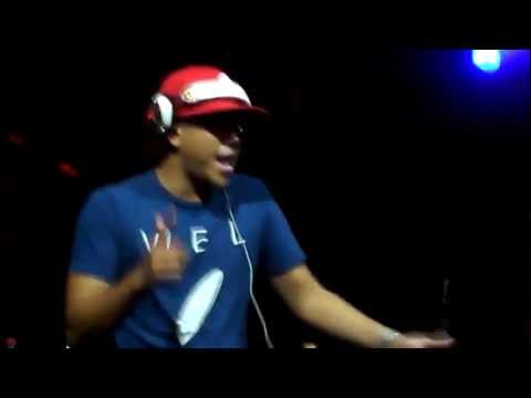 Chuckie @ Sunrise Festival 27.07.2012 (Chuckie feat. Junxter Jack - Make Some Noise) 720p