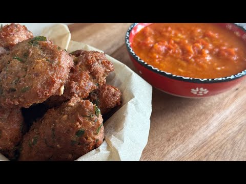 Polpette di pane, napolitan fried bread polpette, meatless meatballs