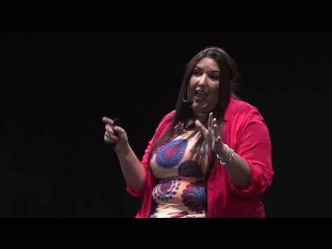 Estoy en el under del under musical | Anahí Yofra | TEDxFunes