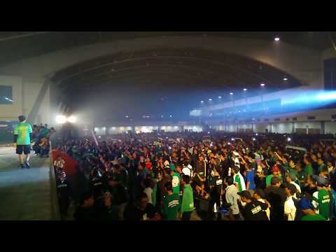 Selalu Bersinar dan Berjayalah.. PERSEBAYA!!!