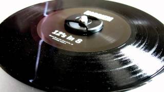 KARRIEM RIGGINS - 12's in 8