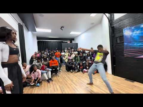 Astronaut flee presents the combat zone reco  VS Prada 