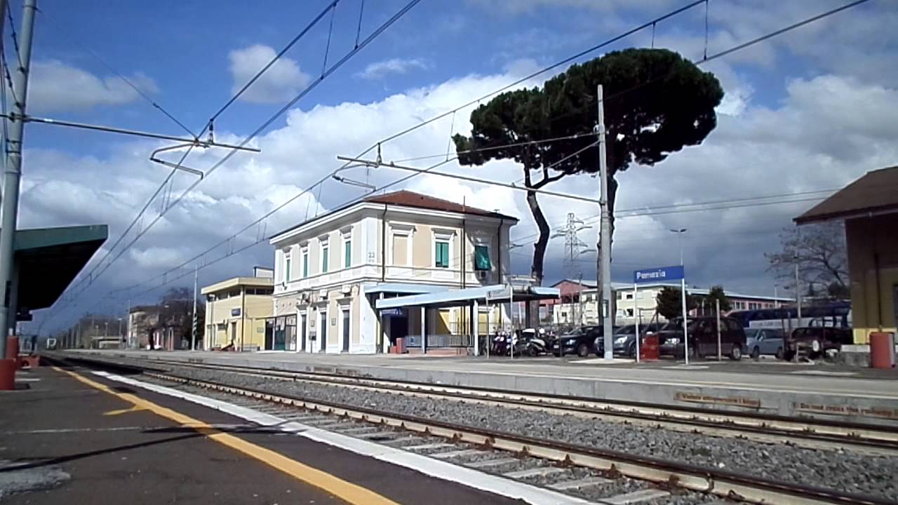 Watch Now E402.142 + Bagagliaio Archimede, in transito a Pomezia E402.142 + Bagagliaio Archimede, in transito a Pomezia