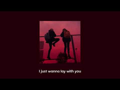 Saturra -  Lovergirl Lyrics