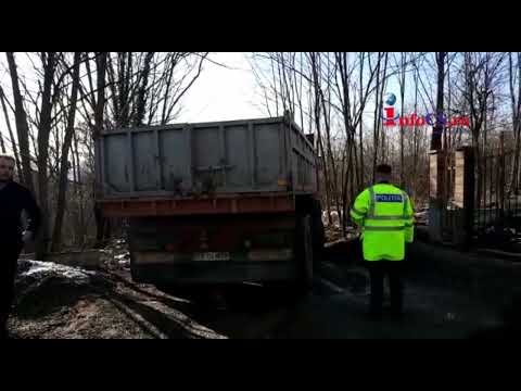 Bărbat accidentat de basculantă lângă Reșița