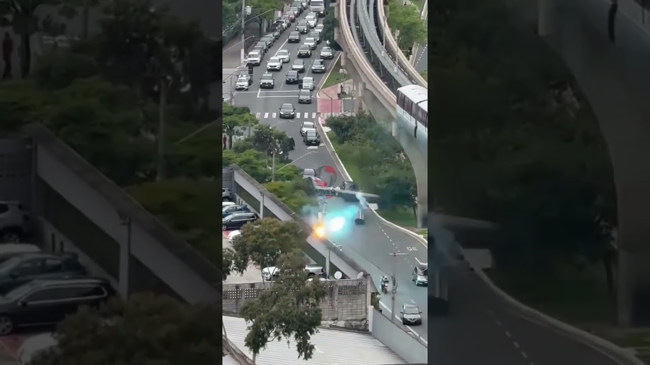Monotrilho da linha 15-prata atinge guindaste que caiu sobre a via em São Paulo.