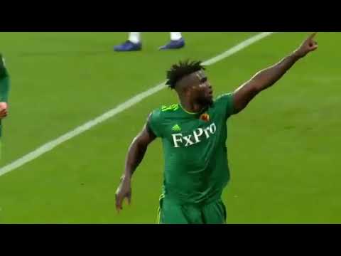 ‪Isaac Success with the Zanku dance in Watford’s win over Newcastle