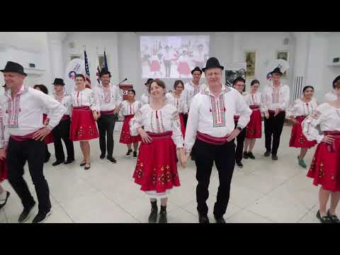 Ceremonia de depunere a Jurământului de către voluntarii Corpului Păcii SUA în Republica Moldova