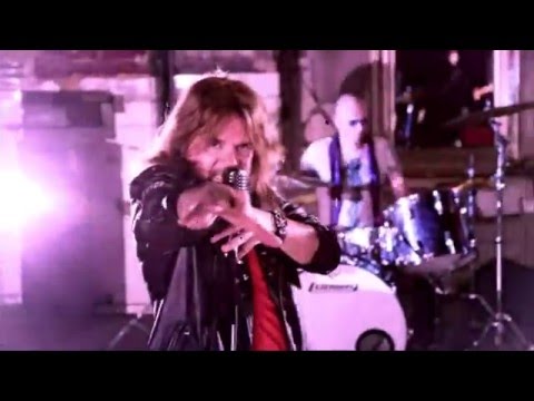 Demon's Eye feat.  Doogie White - Welcome To My World (Official Video)