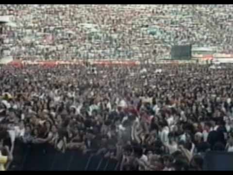 FAITH NO MORE - Roddy & Billy on Seville (1992)