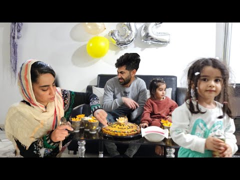 Lena's toothache causes Fatima to travel.