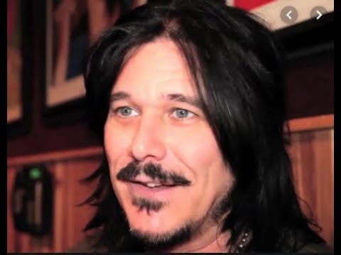 Guns N' Roses News: Gilby Clarke On How He Got Fired By Axl Rose, Slash