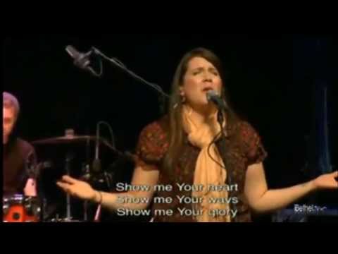 Melissa How - Spontaneous Song/Fire Fall Down - Bethel Church