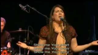 Melissa How - Spontaneous Song/Fire Fall Down - Bethel Church