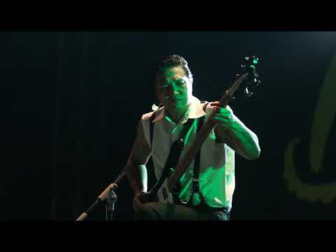 Superman Is Dead feat Sari (Nymphea) -  Sunset Di Tanah Anarki live kuta beach festival 2018