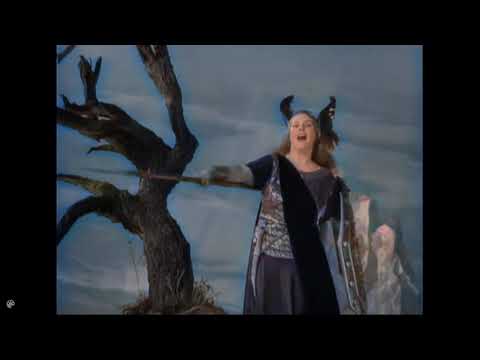 Kirsten Flagstad sings Wagner (full color)