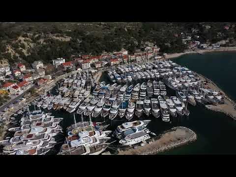 Luka Krilo Jesenice u kojoj je smještena flota malih kruzera