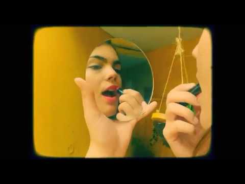 Moça - Ultrópico Solar