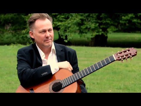 BLACKBIRD 🐦‍⬛ by The Beatles - arranged and played by Kaare Norge