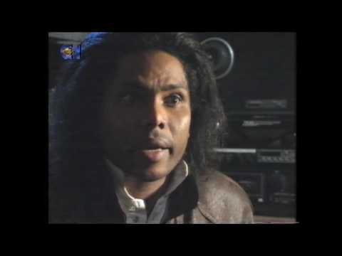 UB 40 Labour of Love II Documentary - Part  2/4