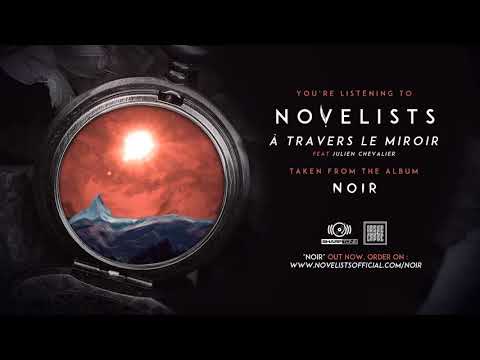 À Travers Le Miroir - Novelists