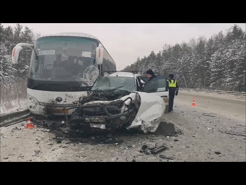 Опытный пилот погубил в замесе своего папку