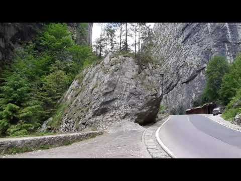 Cheile Bicazului intrare pe traseu spre Podul Ungurului peste Bicajel