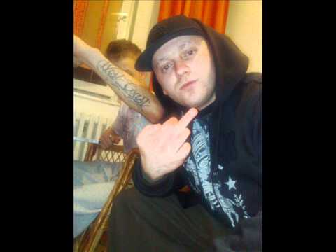 SPODOBA - S one strane jaja ( feat. Don Maki ).wmv