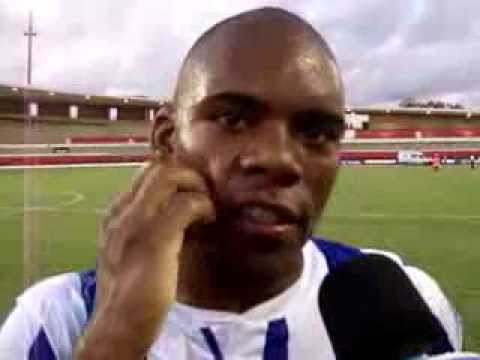 CSA 2 x 1 Treze-PB - Santos diz que o time do CSA mudou muito