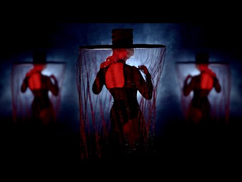 YSA FERRER -  LA FÉE QUI CLOCHE ( clip officiel)