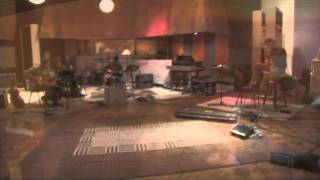 Guster - Joe's Place - "The Captain" [Bonus Feature]