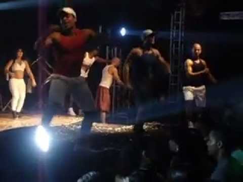 Cia Portal do Axé no Cabral