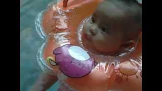 Download lagu Baby Swimm (Lita jesinda Riwananto ) 3 bulan mp3 Download lagu Baby Swimm (Lita jesinda Riwananto ) 3 bulan mp3