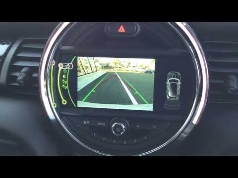 MINI クーパーSD 5ドア ホワイトシルバー内装