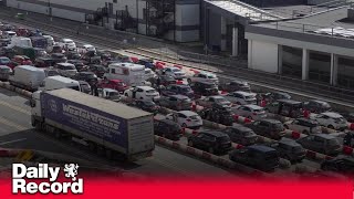 Port of Dover sees &#39;nightmare&#39; queue of cars over Easter holiday