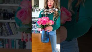 Simple guide to measure where to cut flowers for your vase height! #flower #roses #valentinesday