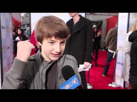 Jake Short Talks KCA Nomination & ANT Farm at Mirror Mirror Premiere