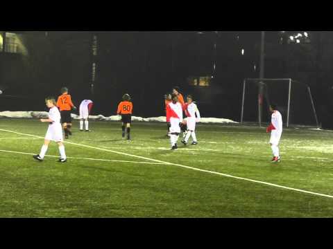 13 feb 2012 FC Utrecht D1 - VV De Meern C2 vr 5-4 Doelpunt Hassan 1-2