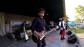 Moving In Stereo/All Mixed Up