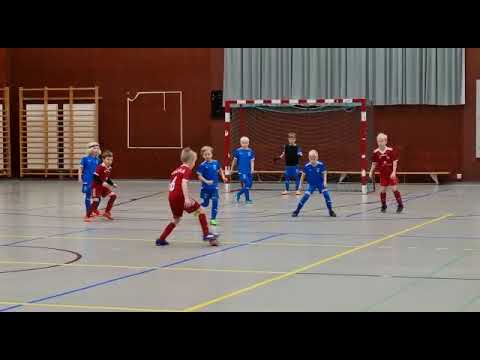 Futsalia Koskenmäen koululla Nokialla